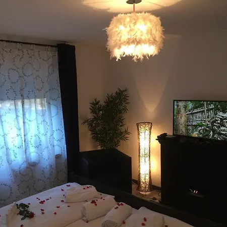 Holiday home Lowenburg
