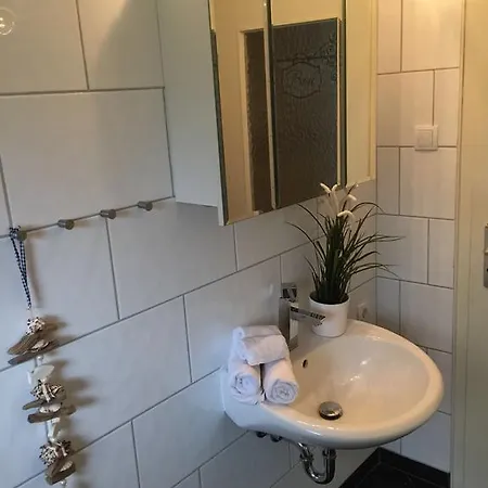 Holiday home Lowenburg Gerolstein